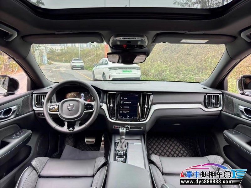 20年沃尔沃S60轿车抵押车出售