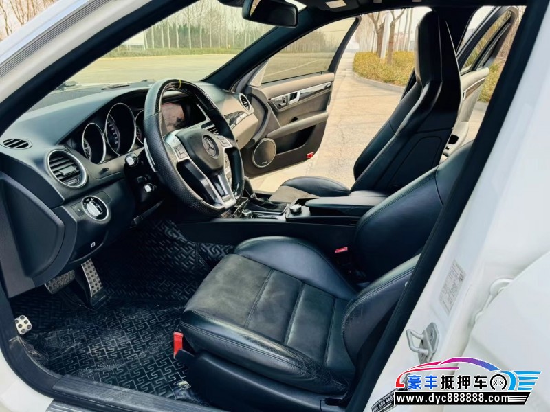 15年奔驰C轿车抵押车出售