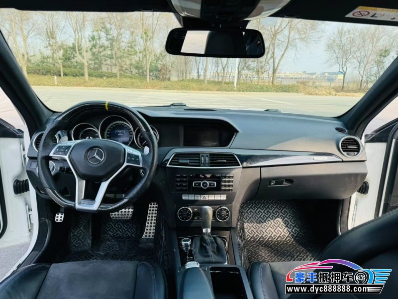 15年奔驰C轿车抵押车出售