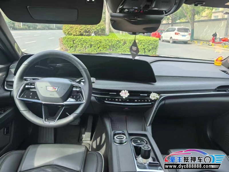 23年凯迪拉克CT6轿车抵押车出售