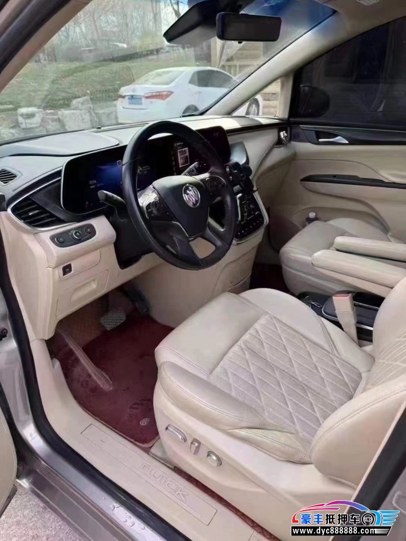 24年别克GL8轿车抵押车出售