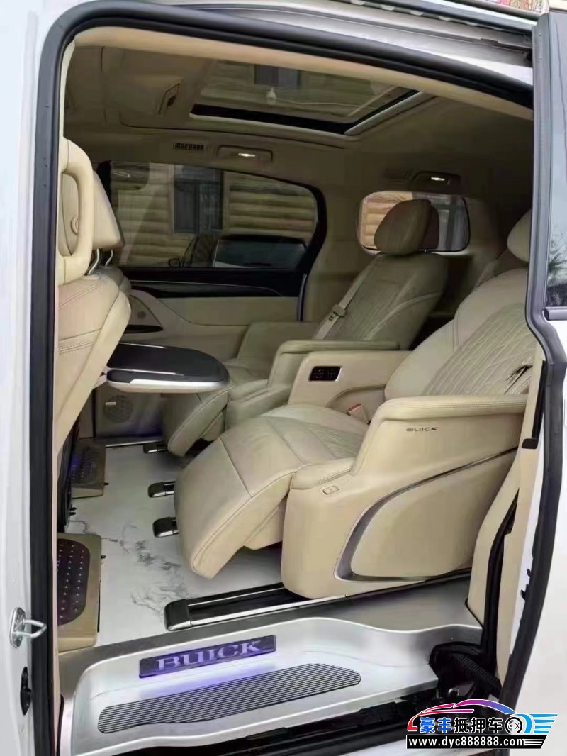 23年别克GL8轿车抵押车出售