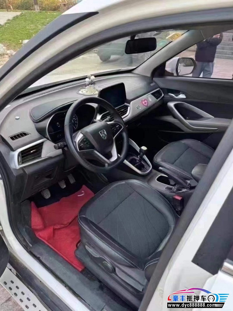 17年宝骏510轿车抵押车出售