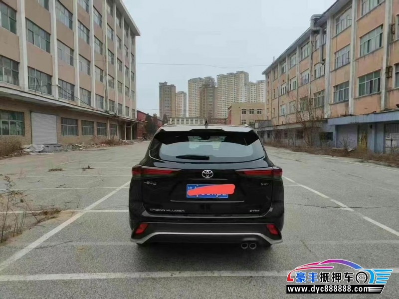 25年丰田皇冠轿车抵押车出售