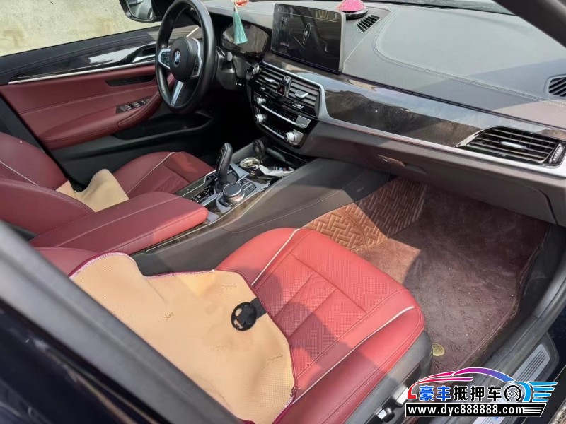 22年宝马5系轿车抵押车出售