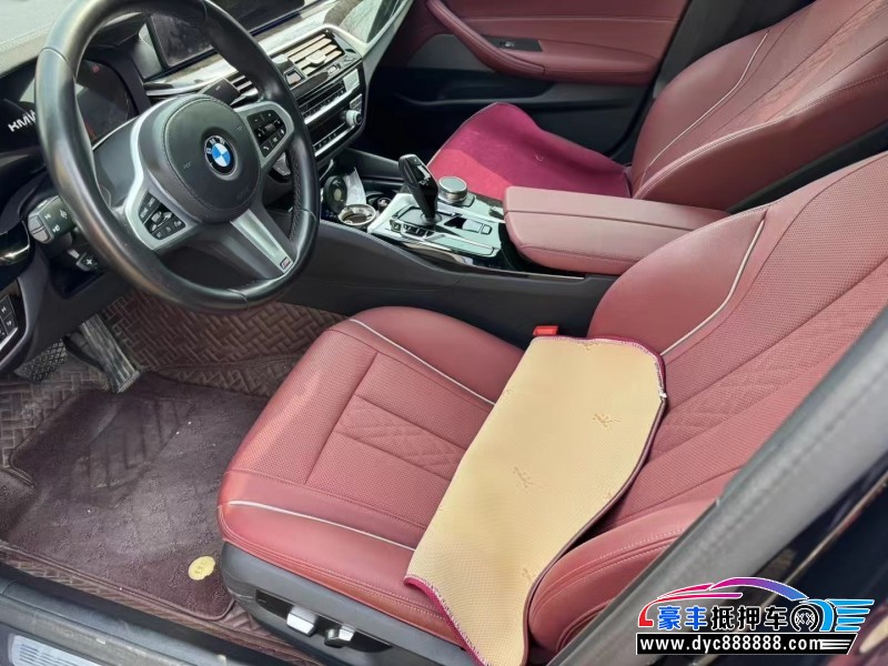 22年宝马5系轿车抵押车出售