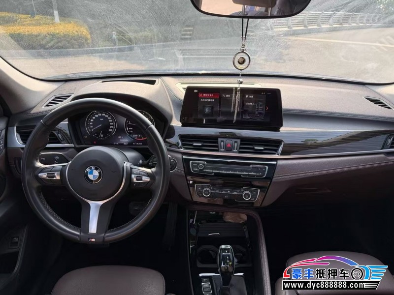 20年宝马X1轿车抵押车出售