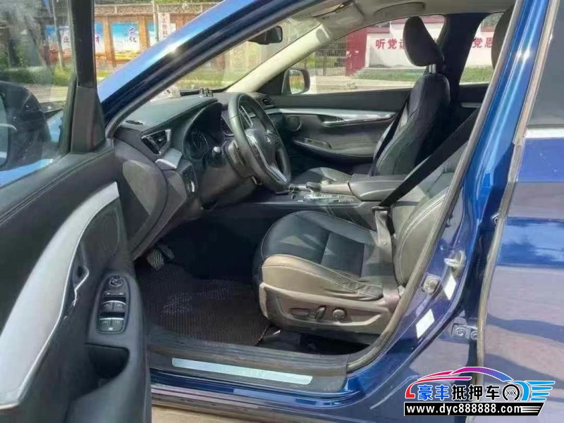 20年英菲尼迪QX50轿车抵押车出售