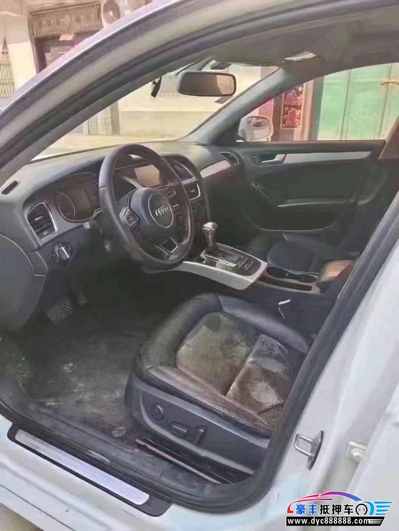 12年奥迪A4轿车抵押车出售