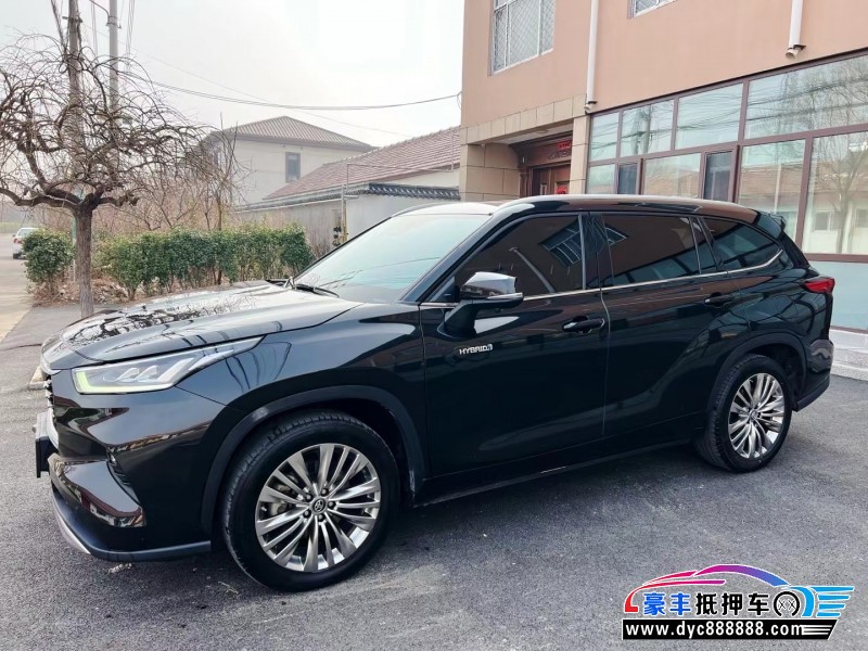 22年丰田汉兰达轿车抵押车出售