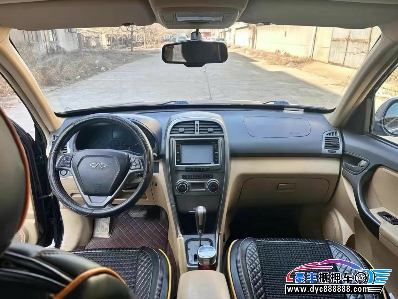 13年奇瑞瑞虎轿车抵押车出售