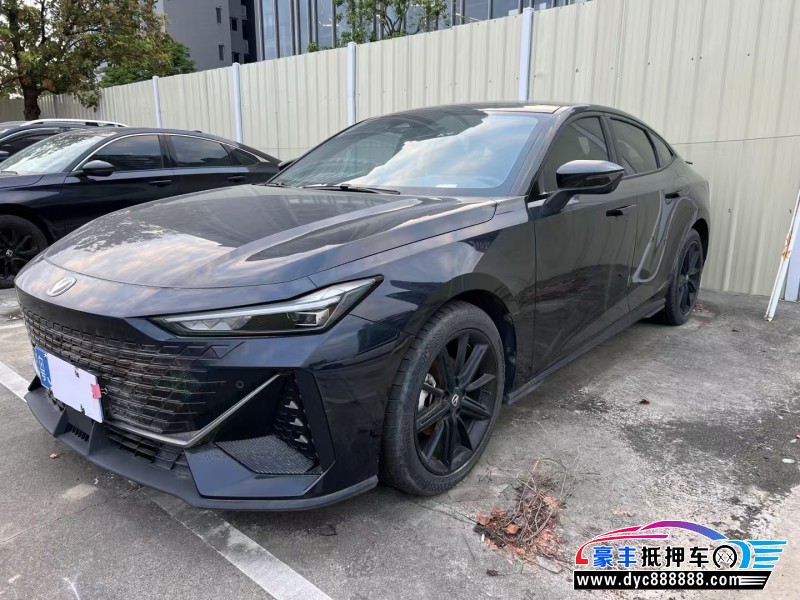 24年长安长安UNI轿车抵押车出售