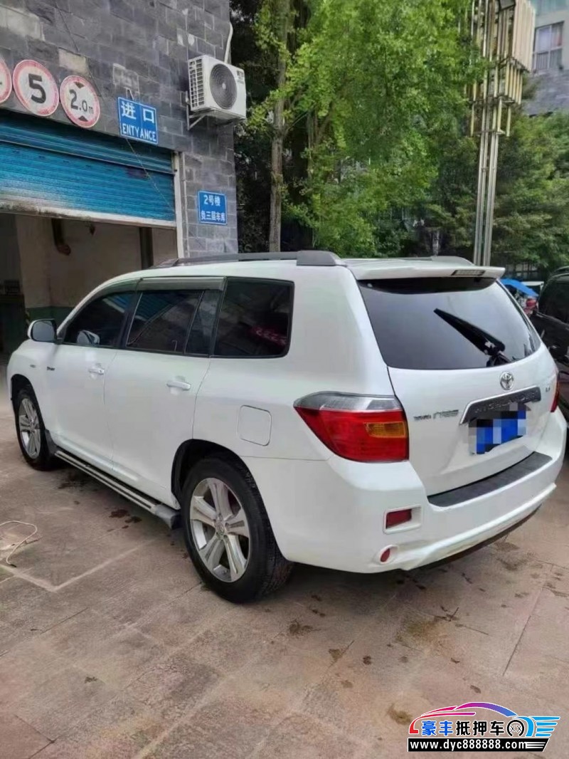 12年丰田汉兰达轿车抵押车出售