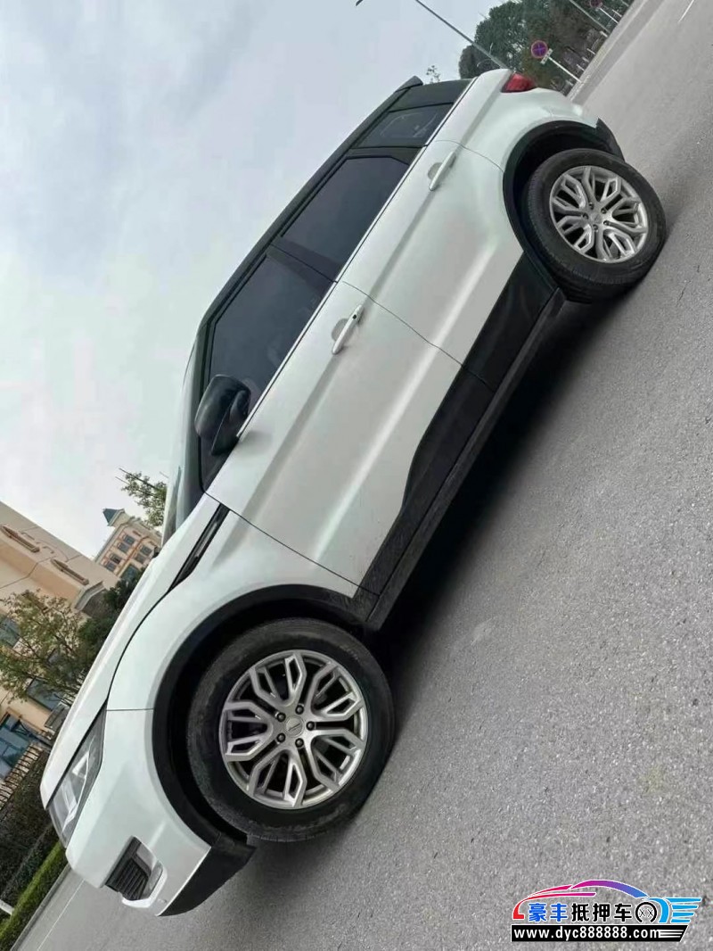 16年陆风X7轿车抵押车出售