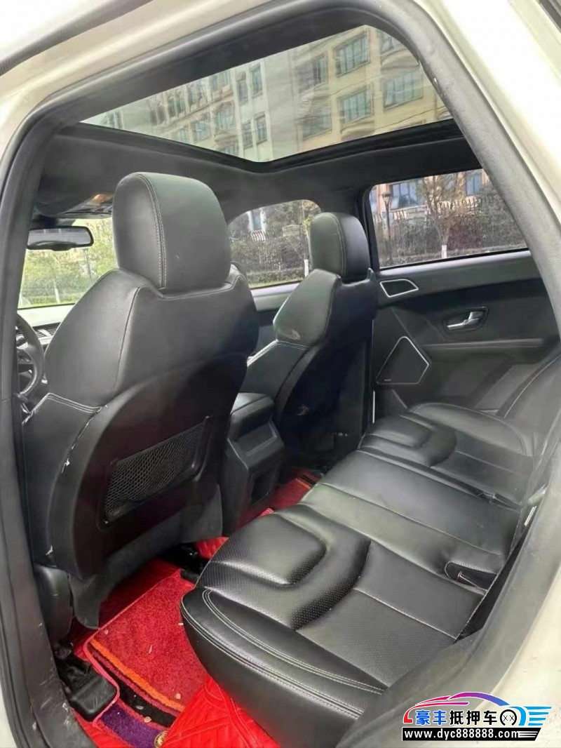 16年陆风X7轿车抵押车出售