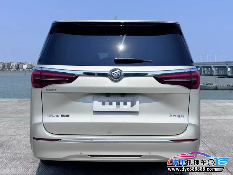 20年别克GL8轿车抵押车出售