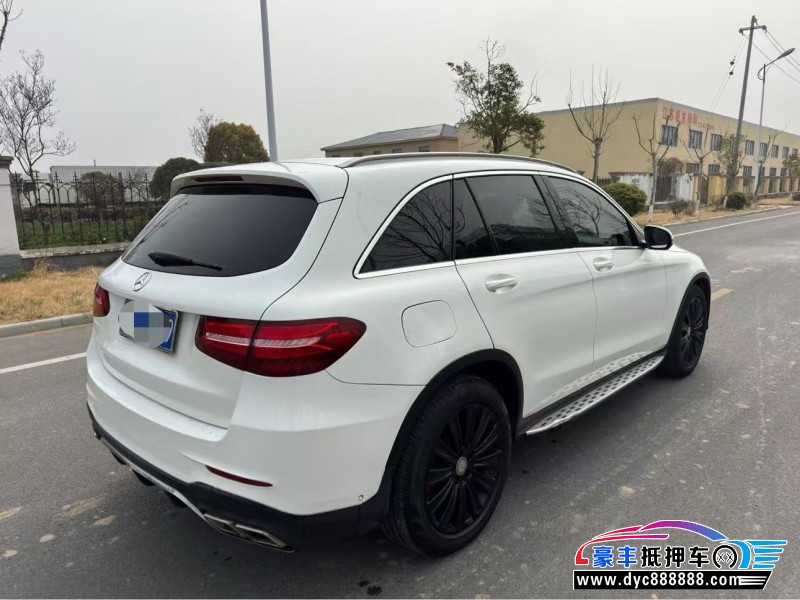 16年奔驰GLC轿车抵押车出售