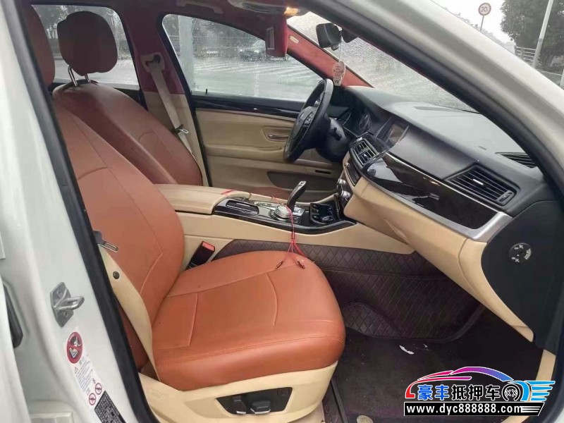 13年宝马5系轿车抵押车出售