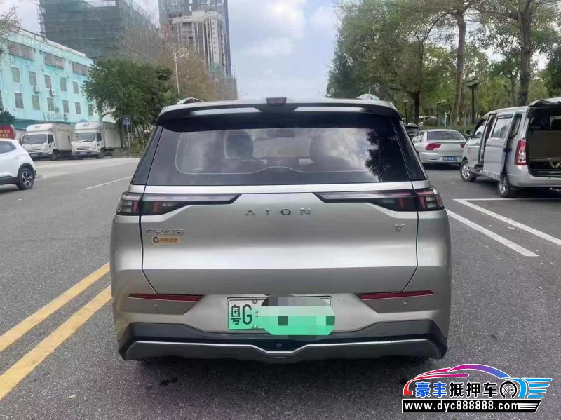 21年埃安Y70轿车抵押车出售