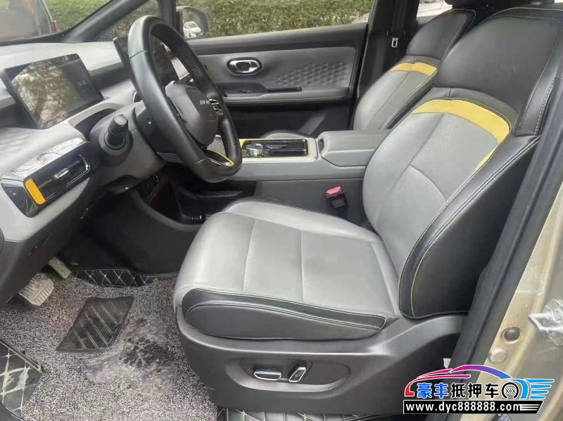 21年埃安Y70轿车抵押车出售