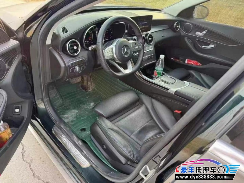 21年奔驰C轿车抵押车出售