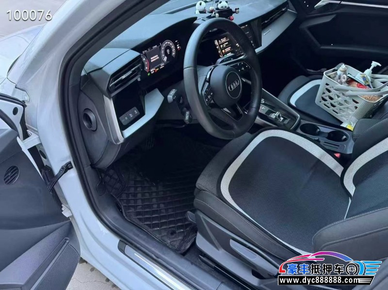 22年奥迪A3轿车抵押车出售