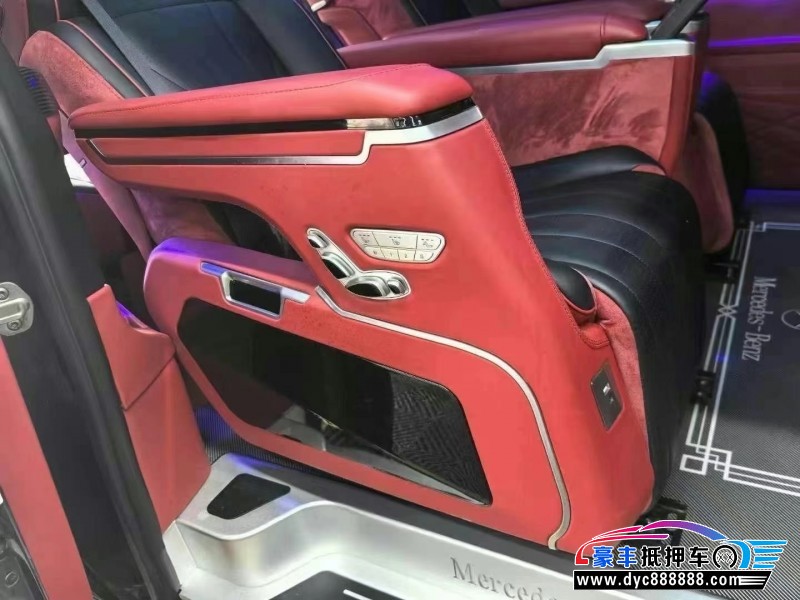 24年奔驰威霆(进口)轿车抵押车出售