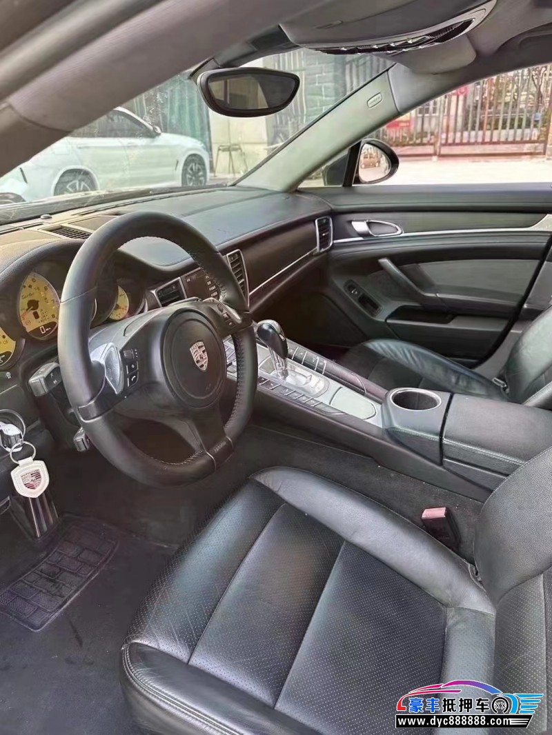 11年保时捷帕纳梅拉轿车抵押车出售