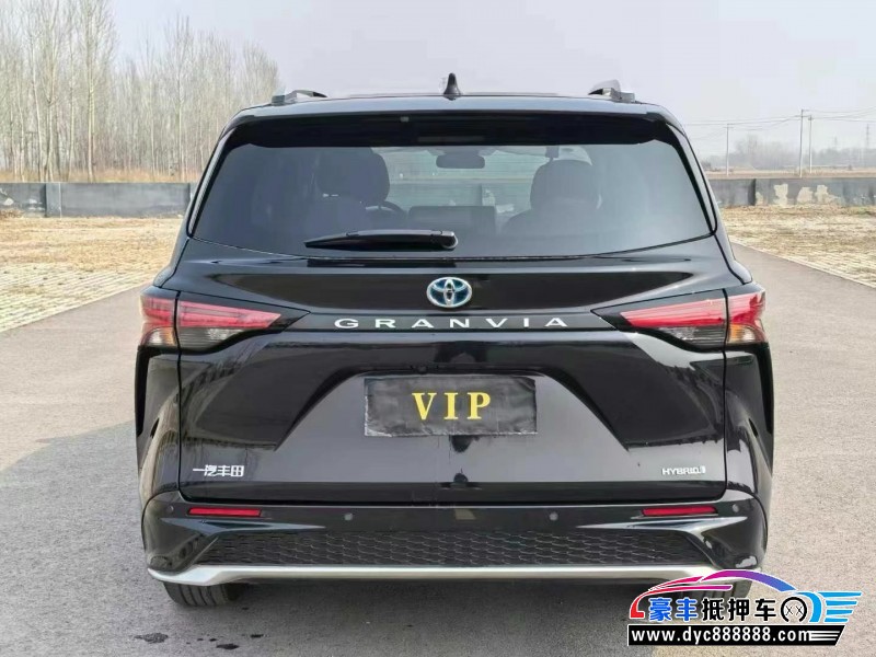 24年丰田格瑞维亚轿车抵押车出售