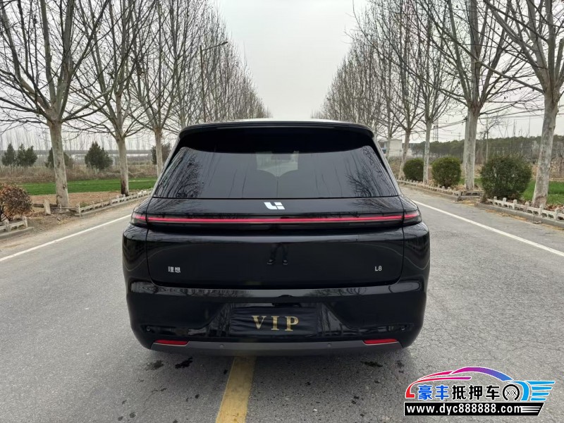 24年理想L8轿车抵押车出售