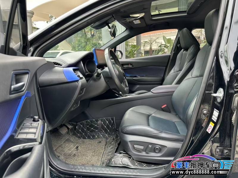 20年丰田C-HR轿车抵押车出售