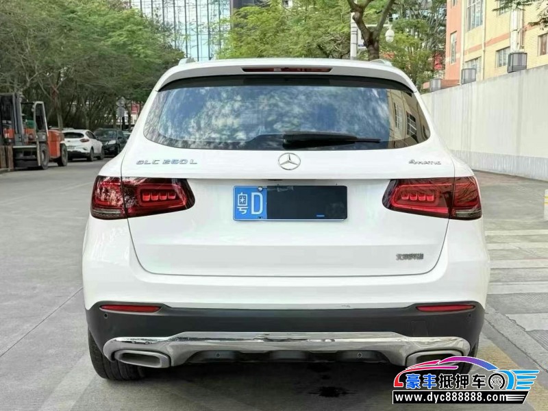22年奔驰GLC轿车抵押车出售