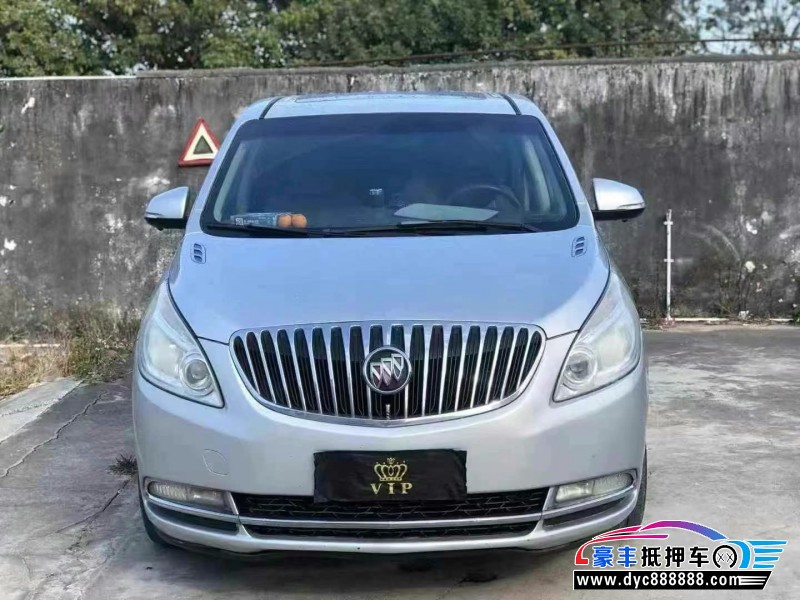 12年别克GL8轿车抵押车出售