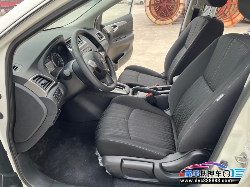 24年日产轩逸轿车抵押车出售