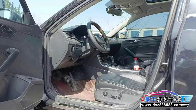 18年大众帕萨特轿车抵押车出售