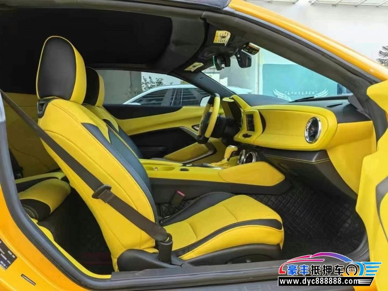 19年雪佛兰科迈罗轿车抵押车出售