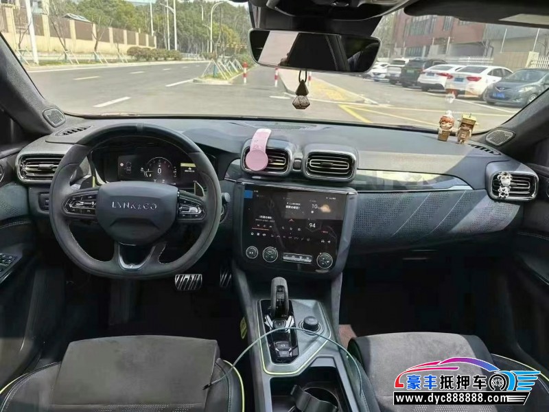 22年领克03轿车抵押车出售