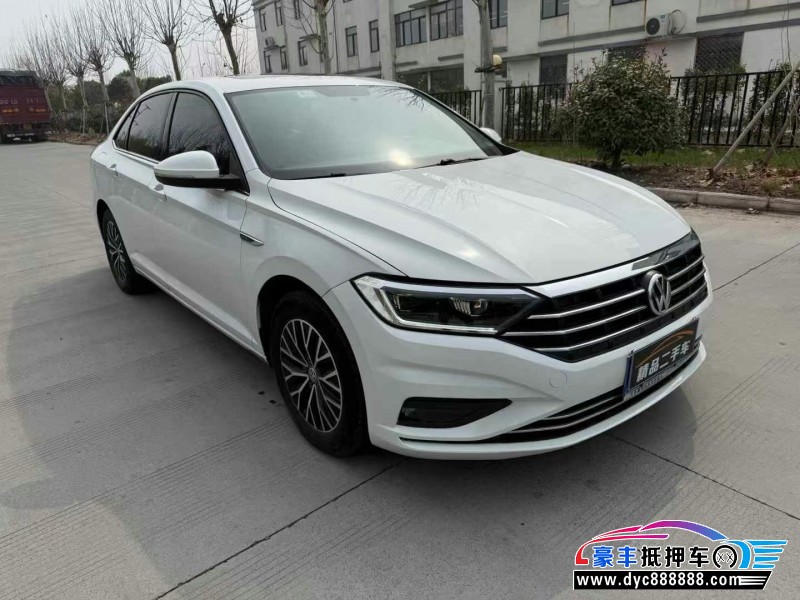 20年大众速腾轿车抵押车出售