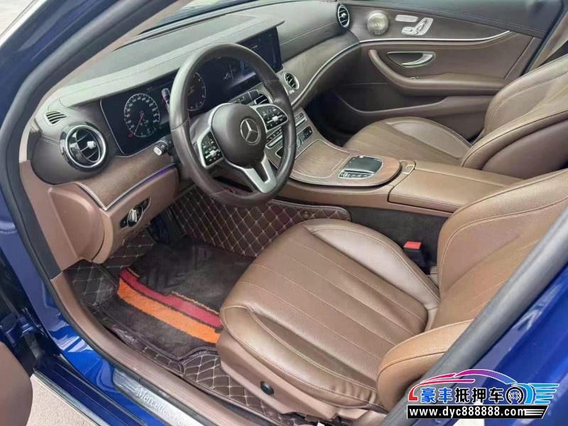19年奔驰E轿车抵押车出售