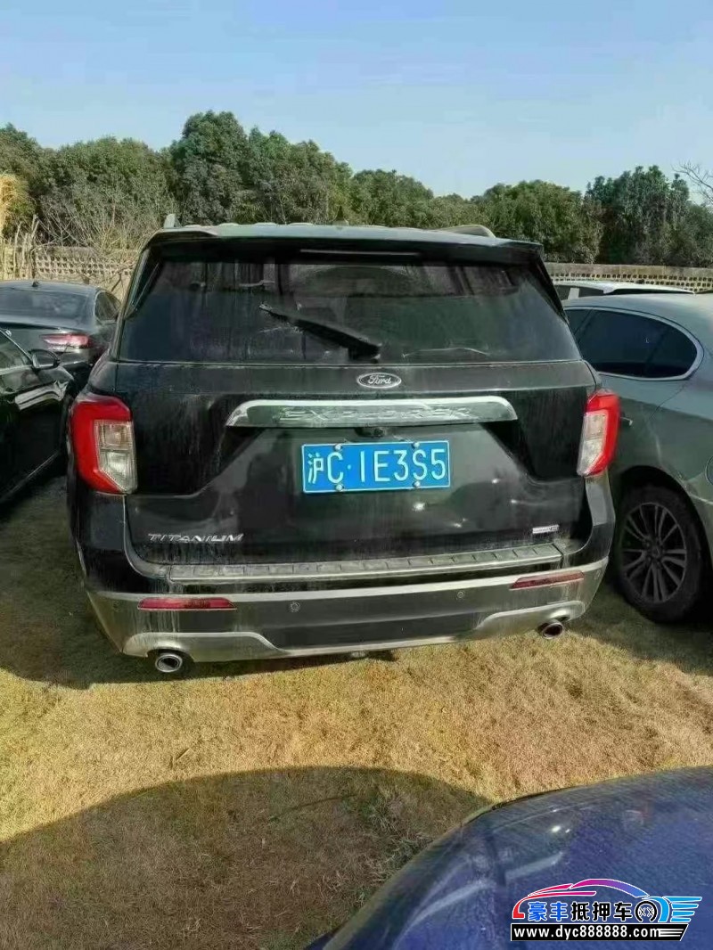 21年福特探险者轿车抵押车出售