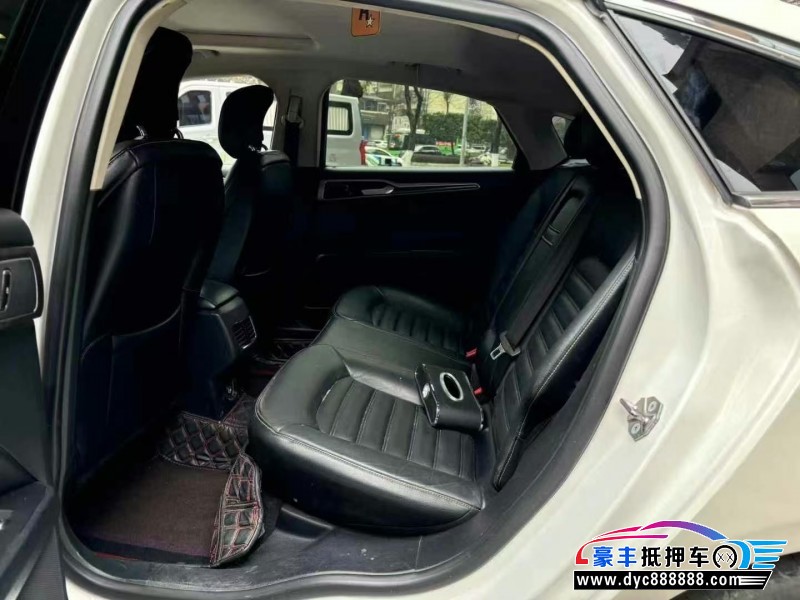 17年福特蒙迪欧轿车抵押车出售