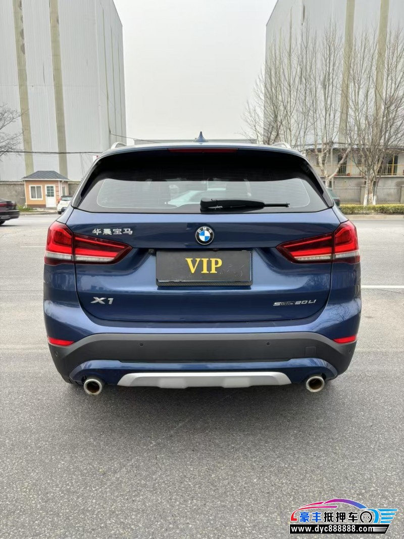 21年宝马X1轿车抵押车出售