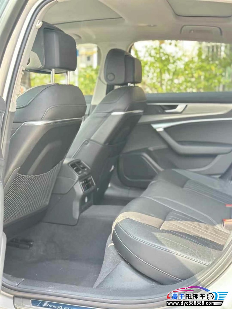 19年奥迪A6L轿车抵押车出售