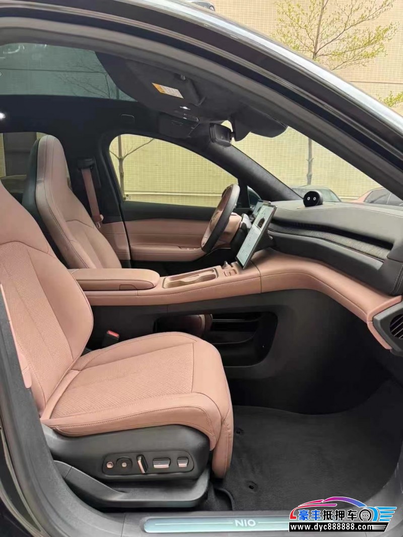 23年蔚来ec6轿车抵押车出售