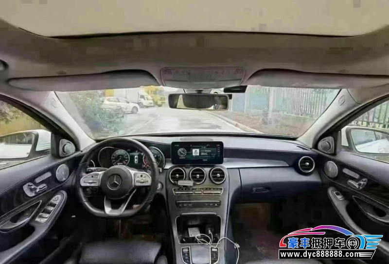 20年奔驰C轿车抵押车出售