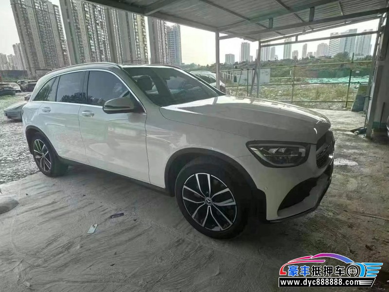22年奔驰GLC轿车抵押车出售