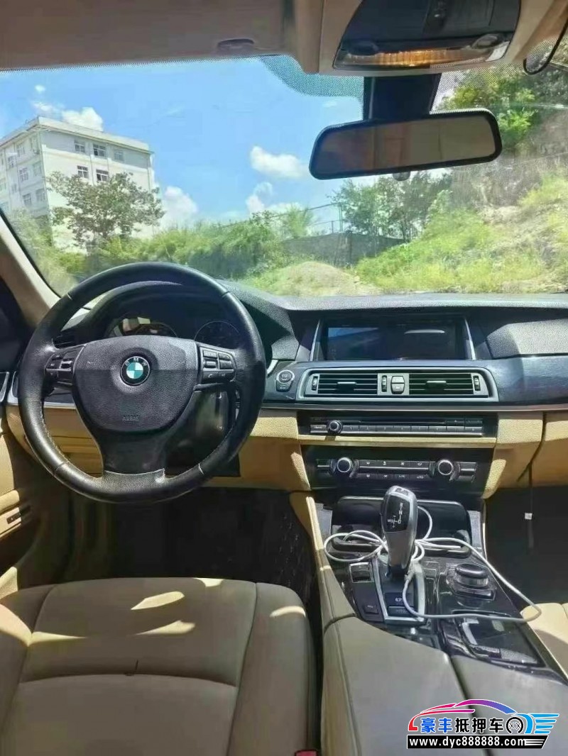 13年宝马5系轿车抵押车出售