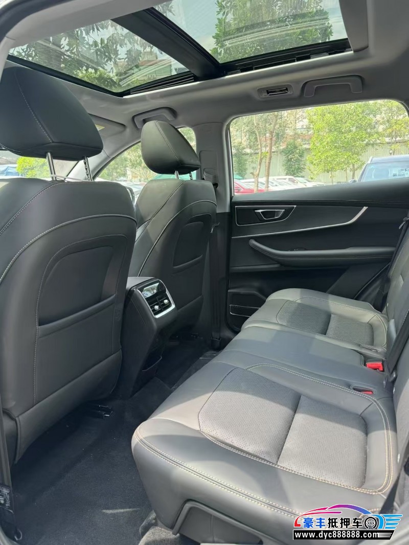 24年奇瑞瑞虎8SUV抵押车出售