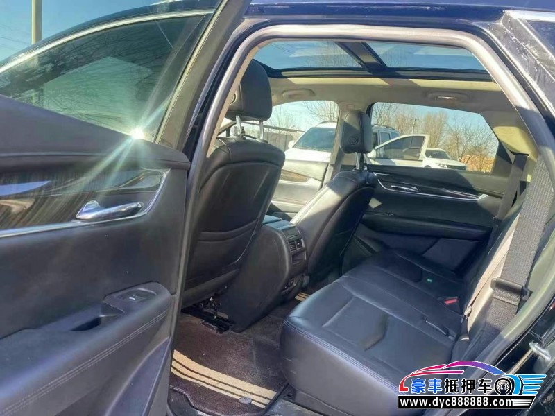 18年凯迪拉克XT5轿车抵押车出售