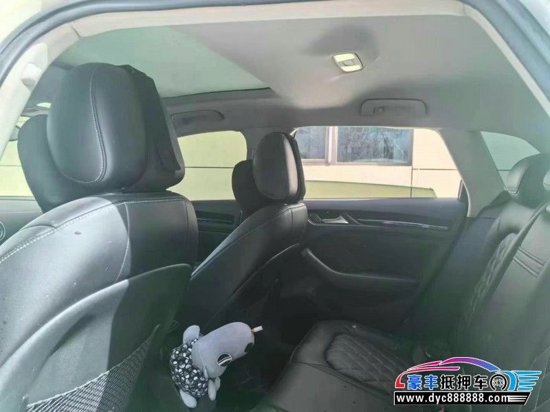 15年奥迪A3轿车抵押车出售